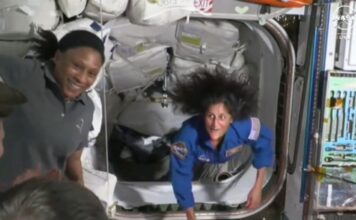 Sunita Williams celebrates arrival at space station in style, Video viral