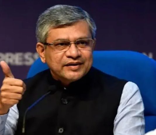 Railway Minister Ashwini Vaishnaw announces 12,500 coaches for festive season