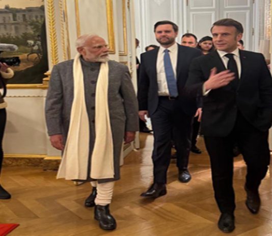 PM Modi attends dinner hosted by Macron at Elysee Palace
