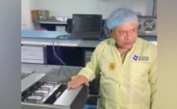 Union Minister Ashwini Vaishnaw showcases India’s indigenous AI server ‘Adipoli’