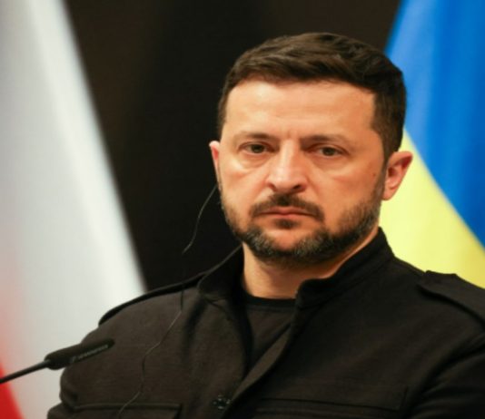 “Right moment to end the war, time to pressure Russia”: Zelenskyy tells Macron