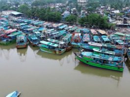 Orange alert as cyclone ‘Ditwah’ nears coasts of TN, Puducherry