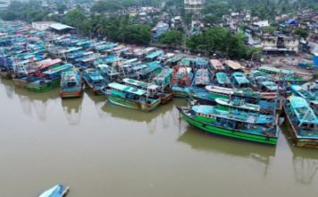 Orange alert as cyclone ‘Ditwah’ nears coasts of TN, Puducherry