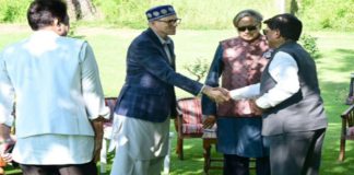 Jammu and Kashmir CM Omar Abdullah discusses key issues with Parliamentary panel led by Shashi Tharoor