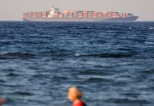 US CENTCOM disables oil tanker in Gulf of Oman over alleged blockade violation