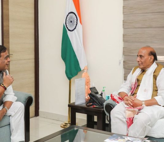 Assam CM meets Rajnath Singh, seeks guidance on positioning state in defence sector