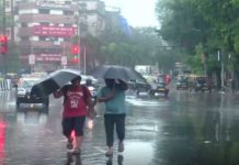 IMD forecasts heavy rain, strong winds over Mumbai; waterlogging disrupts Western Railway Services